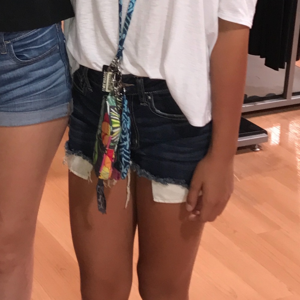 2 pictures of the american eagle pocket shorts